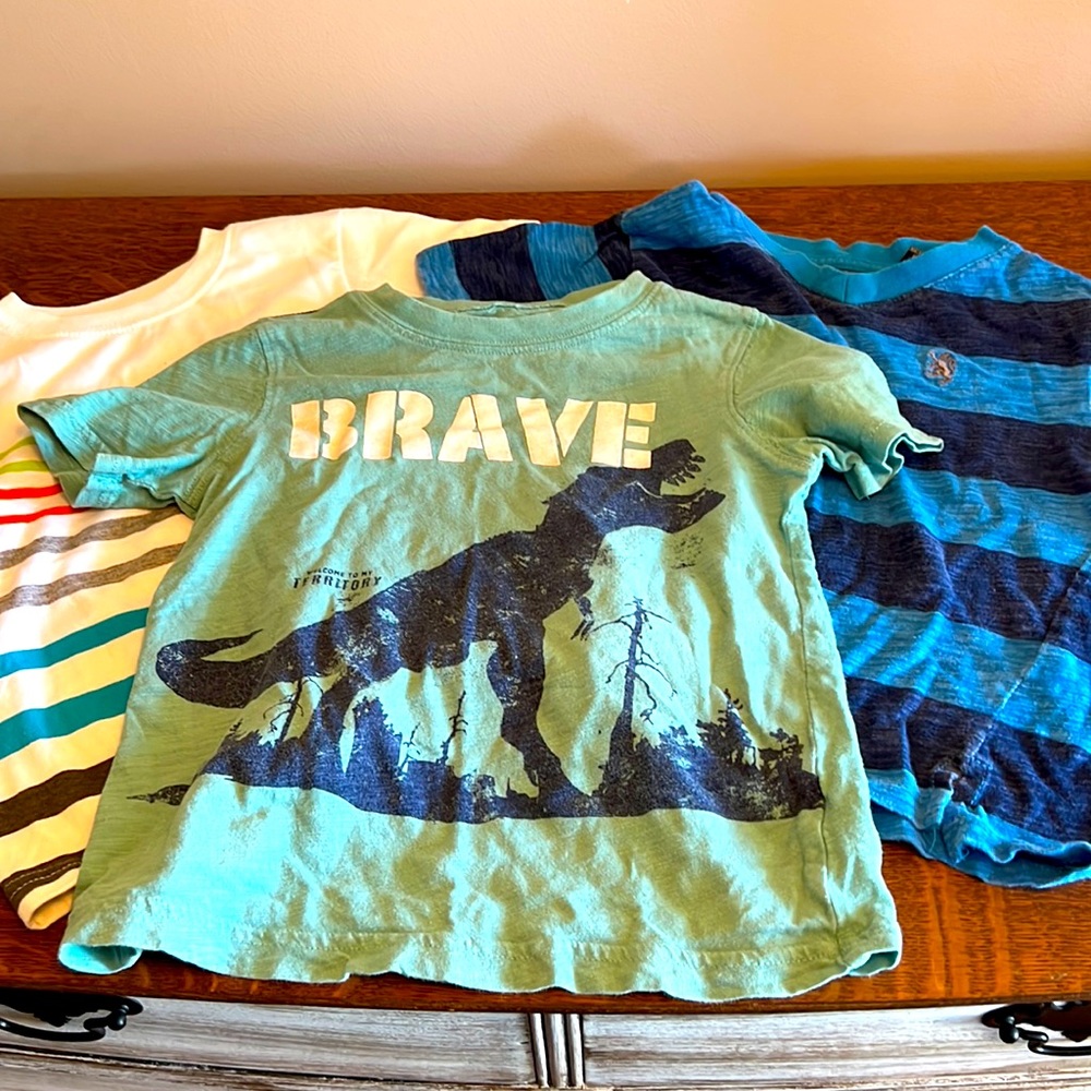 3 tees